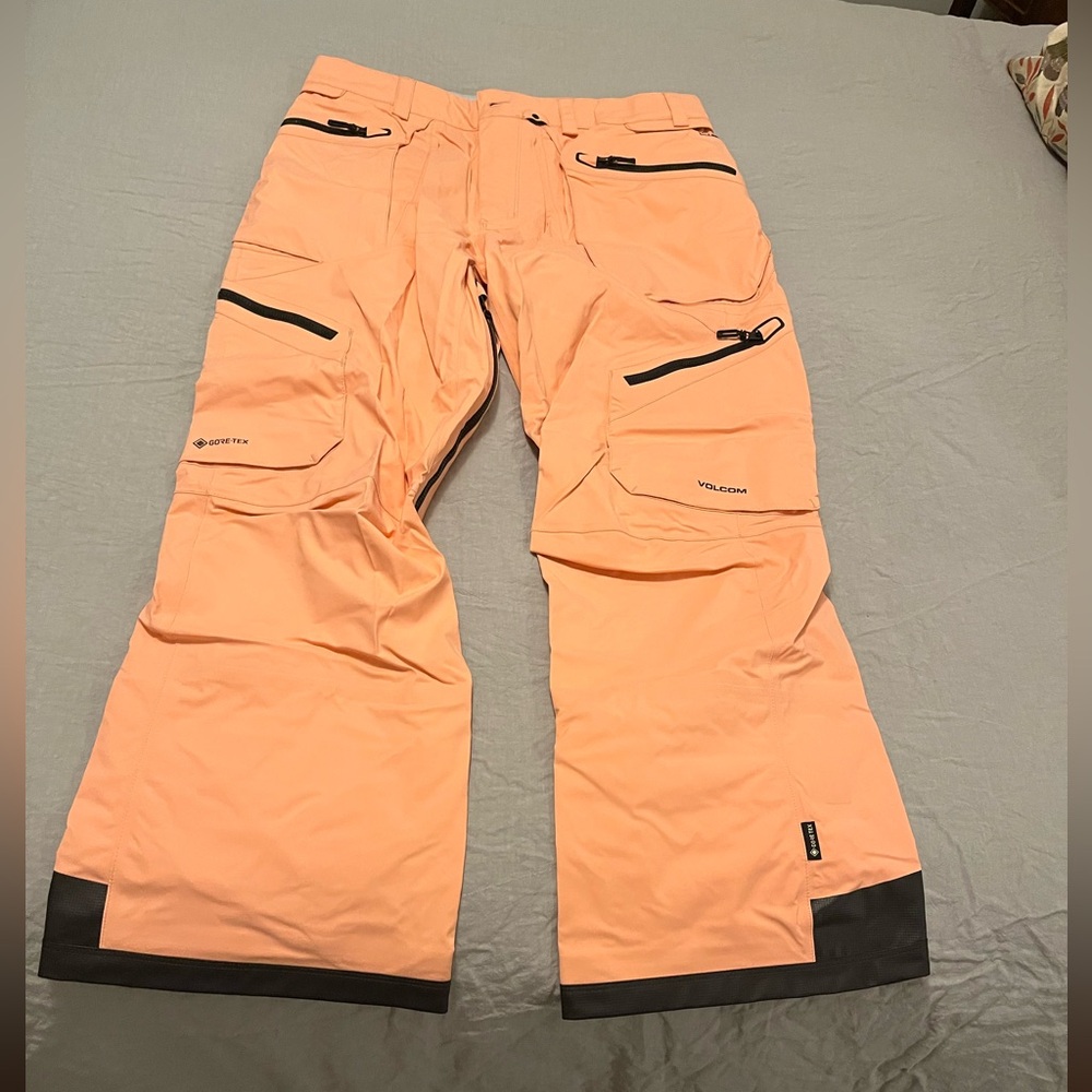 Volcom Men's Peach Snowboarding Pants
